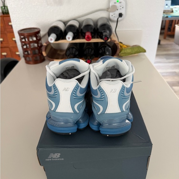 New Balance Absorb 2000 Baby Blue/ Grey Athletic Shoes - Picture 6 of 8